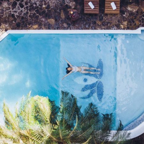 Tranquilseas Hotel Resort Roatan pool